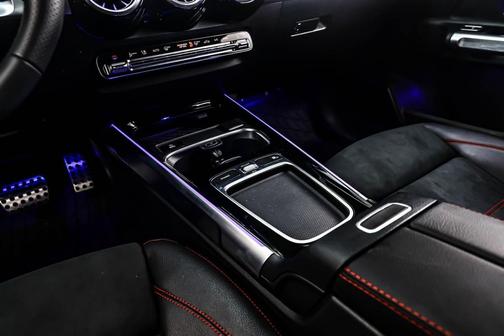 2025 Mercedes-Benz GLB 250 Base