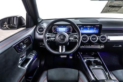 2025 Mercedes-Benz GLB 250 Base