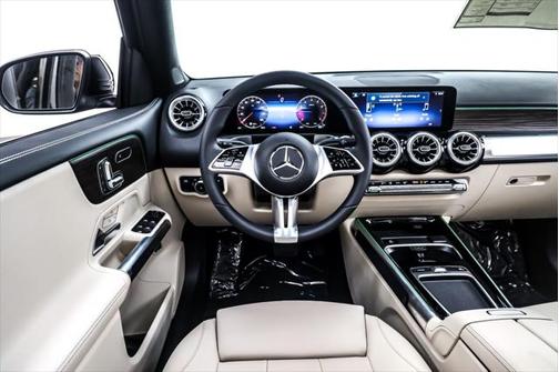 2025 Mercedes-Benz GLB 250 Base