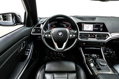 2020 BMW 330 330i