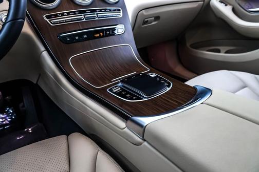 2022 Mercedes-Benz GLC 300 Base