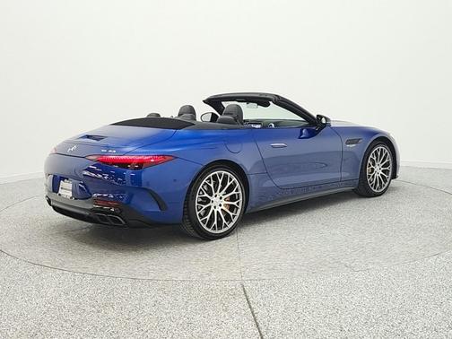 2022 Mercedes-Benz AMG SL 63 Base