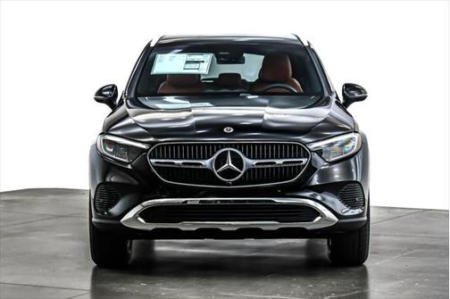 2025 Mercedes-Benz GLC 300 Base