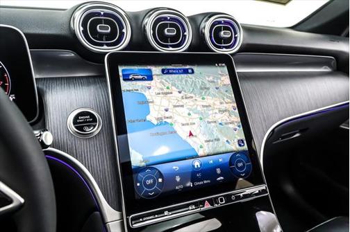 2025 Mercedes-Benz GLC 300 Base