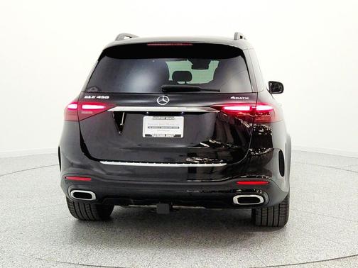 Obsidian Black Metallic 2026 Mercedes-Benz GLE 450 4MATIC