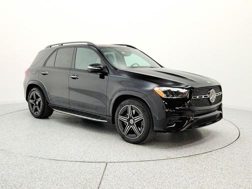 Obsidian Black Metallic 2026 Mercedes-Benz GLE 450 4MATIC