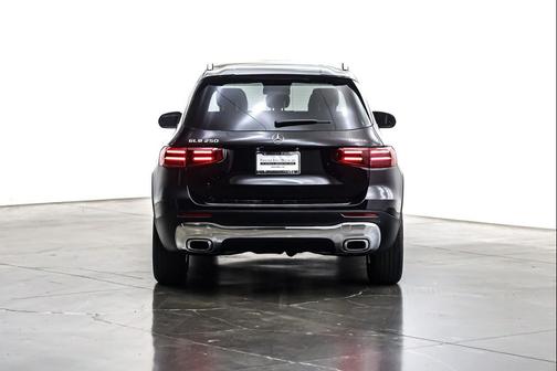 2024 Mercedes-Benz GLB 250 4MATIC