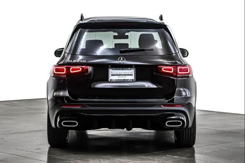 2023 Mercedes-Benz GLB 250 4MATIC