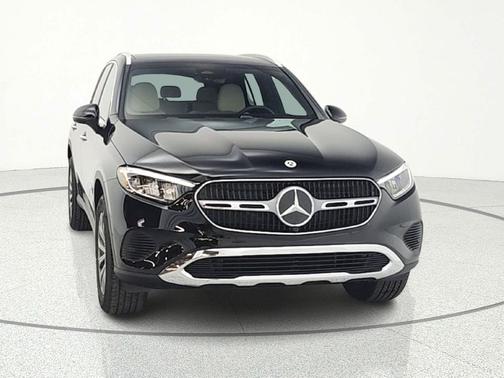 Black 2026 Mercedes-Benz GLC 300 Base