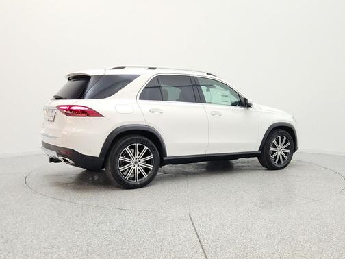 Polar White 2026 Mercedes-Benz GLE 350 Base
