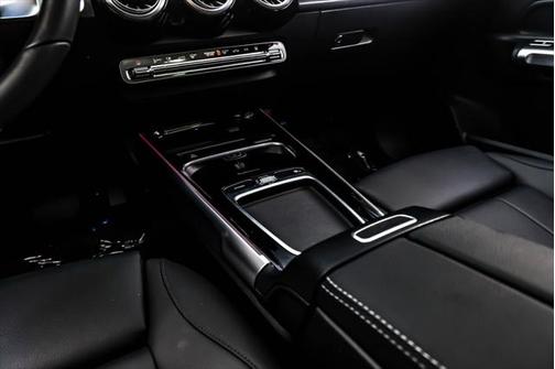 2024 Mercedes-Benz EQB 250 Base