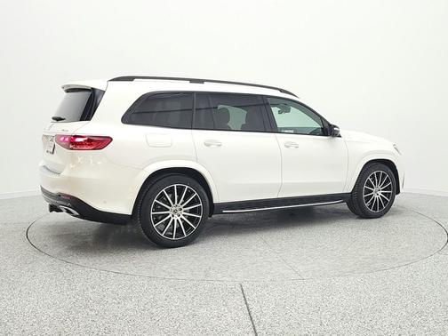 2024 Mercedes-Benz GLS 450 4MATIC