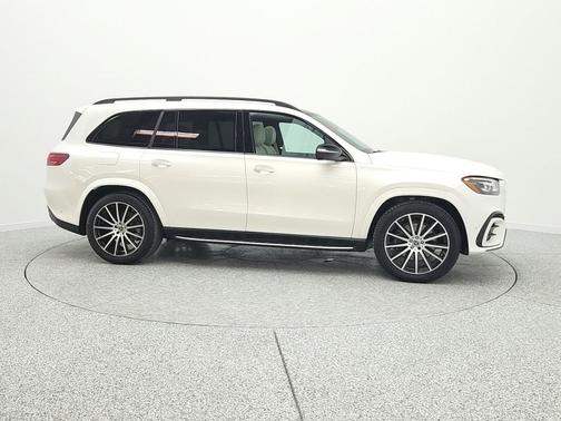 2024 Mercedes-Benz GLS 450 4MATIC