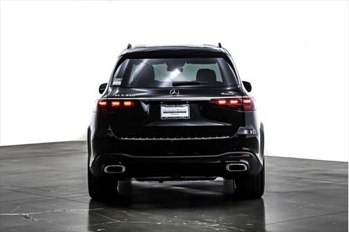 2025 Mercedes-Benz GLS 450 4MATIC