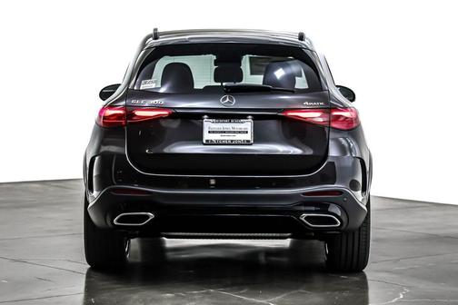 2026 Mercedes-Benz GLC 300 4MATIC