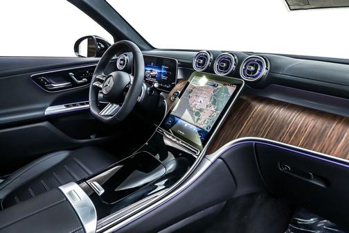 2026 Mercedes-Benz GLC 300 4MATIC