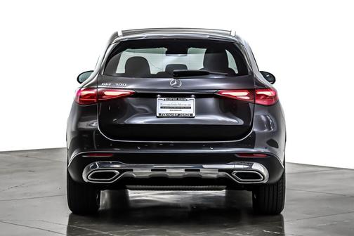 2025 Mercedes-Benz GLC 300 Base