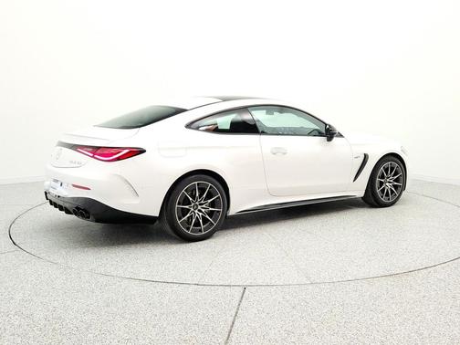 MANUFAKTUR Moonlight White Metallic 2026 Mercedes-Benz AMG CLE 53 4MATIC+