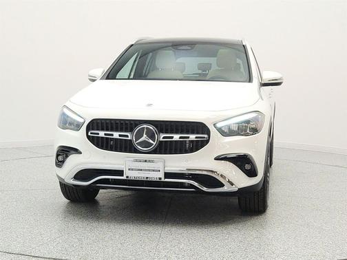 Polar White 2026 Mercedes-Benz GLA 250 4MATIC