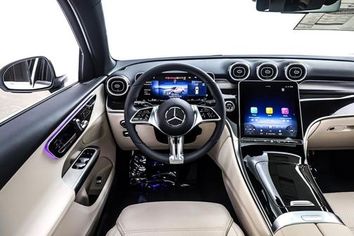 2026 Mercedes-Benz GLC 300 Base