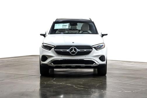 2026 Mercedes-Benz GLC 300 Base