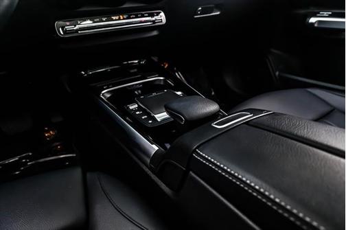 2022 Mercedes-Benz GLB 250 4MATIC