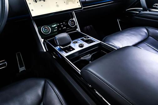 2023 Land Rover Range Rover P400 SE