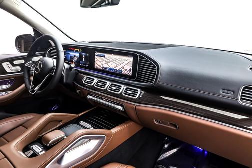 Obsidian Black Metallic 2026 Mercedes-Benz GLS 450 4MATIC