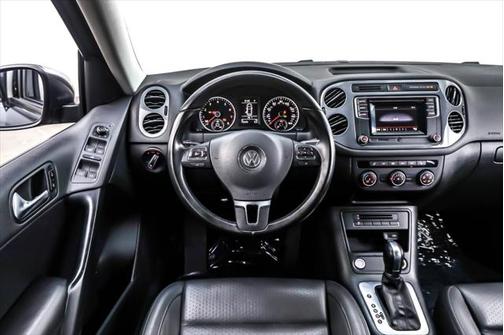 2016 Volkswagen Tiguan S