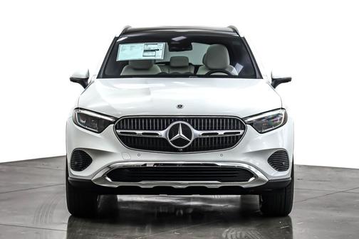 2026 Mercedes-Benz GLC 300 4MATIC