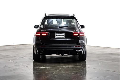 2026 Mercedes-Benz AMG GLB 35 4MATIC