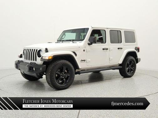 Bright White Clearcoat 2023 Jeep Wrangler 4-Door Sahara Altitude 4x4