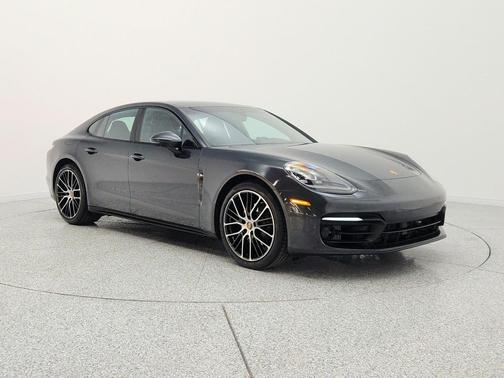Volcano Grey Metallic 2023 Porsche Panamera Platinum Edition