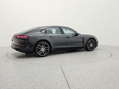 Volcano Grey Metallic 2023 Porsche Panamera Platinum Edition