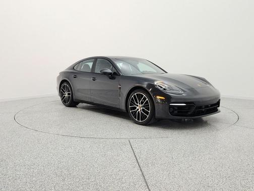 Volcano Grey Metallic 2023 Porsche Panamera Platinum Edition