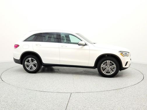 Polar White 2022 Mercedes-Benz GLC 300 Base