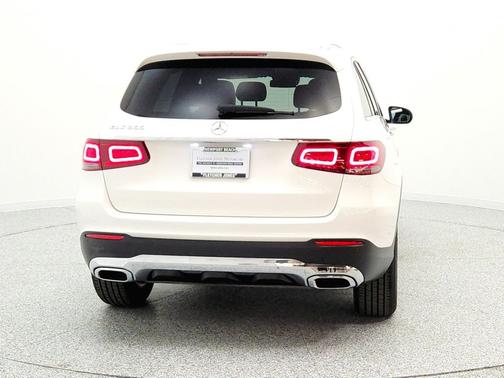 Polar White 2022 Mercedes-Benz GLC 300 Base