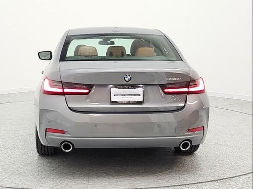 Skyscraper Grey Metallic 2023 BMW 330 330i