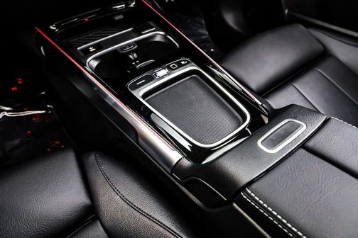 2026 Mercedes-Benz GLB 250 Base