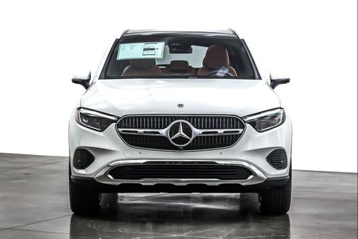 2026 Mercedes-Benz GLC 300 Base