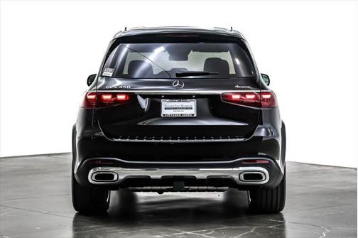 2025 Mercedes-Benz GLS 450 4MATIC