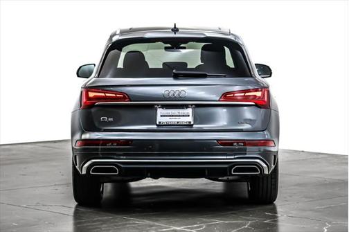2022 Audi Q5 45 S line Premium Plus