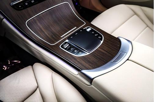 2022 Mercedes-Benz GLC 300 Base