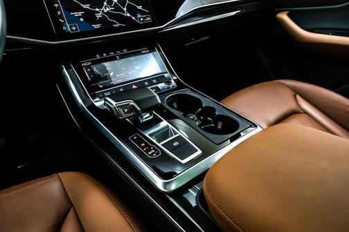 2021 Audi Q7 45 Premium