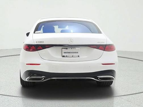 MANUFAKTUR Moonlight White Metallic 2027 Mercedes-Benz S-Class S 580 4MATIC