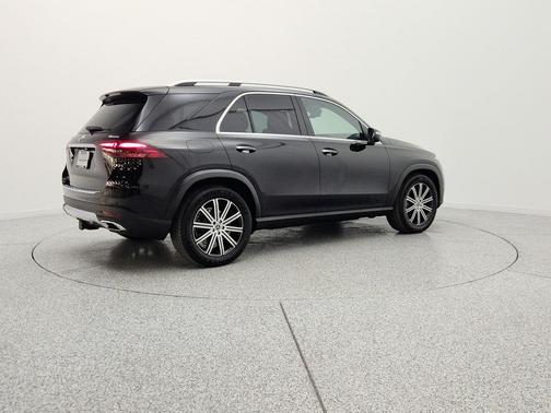 Obsidian Black Metallic 2026 Mercedes-Benz GLE 350 4MATIC