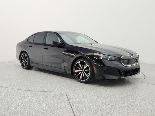 Black Sapphire Metallic 2024 BMW i5 M60