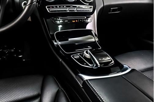 2016 Mercedes-Benz C-Class 4dr Sdn C 300 RWD