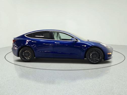 Deep Blue Metallic 2020 Tesla Model 3 Long Range