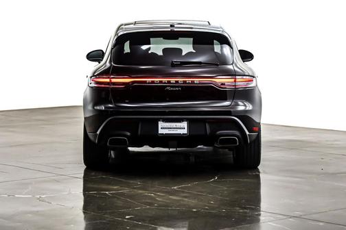 2024 Porsche Macan AWD